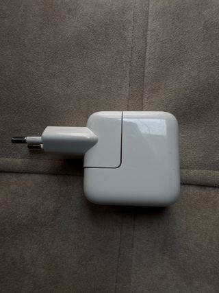 Adaptador cargador original Apple 12w -  A1401