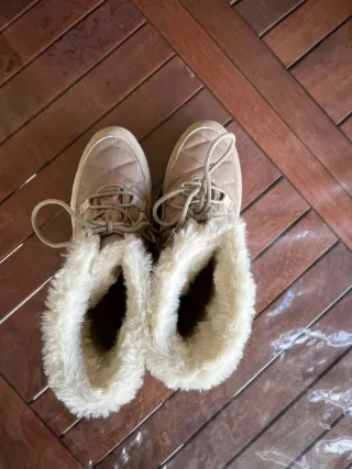 Scarponi da neve donna n° 39 usati solo 1 volta