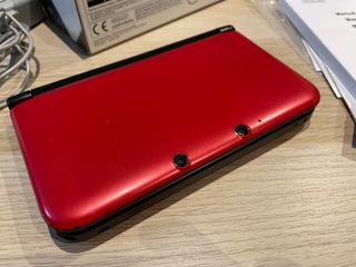 Nintendo 3DS XL Roja Completa con Caja