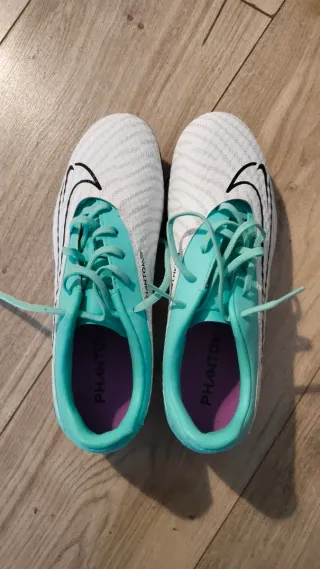 Botas de fútbol Nike Phantom GX talla 40