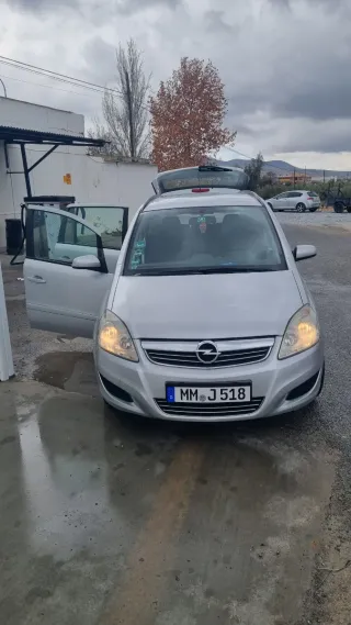 Opel Zafira 2008