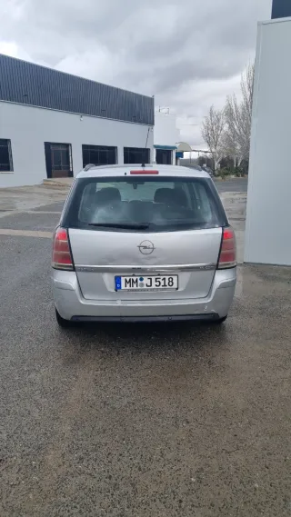 Opel Zafira 2008