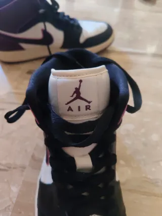 Nike Air Jordan Originales Morado Blanco