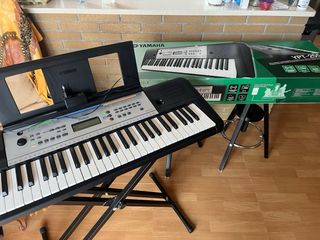 Teclado Digital Yamaha YPT-255