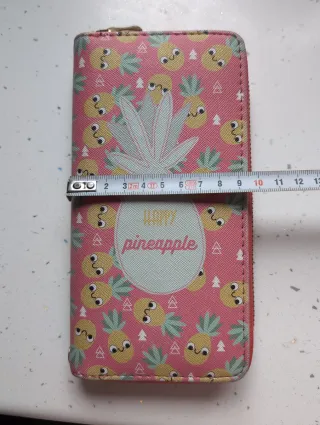 Cartera/monedero con piñas felices