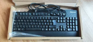 Teclado Lenovo Negro USB.