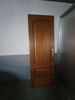 Puerta madera maciza 2,01m x 72cm