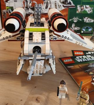 LEGO Star Wars 75021 Republic Gunship - montado