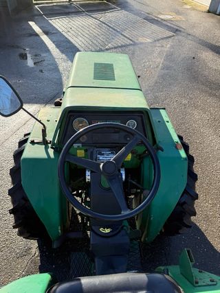 Tractor John Deere U238