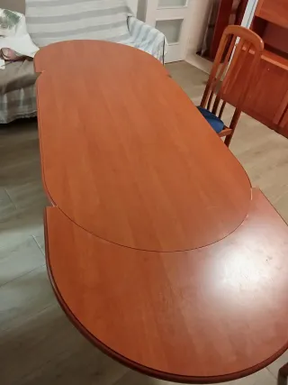 Mueble modular y mesa comedor