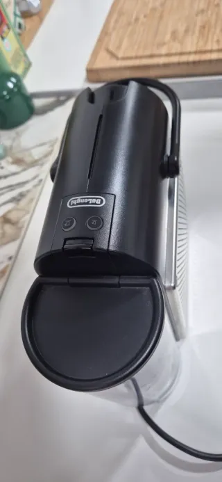 Macchina da caffè Nespresso DeLonghi Nero