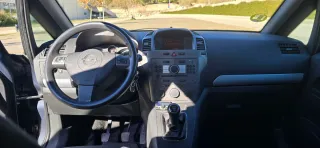 Opel Zafira 2006