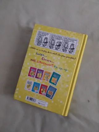 Diario de Nikki 7 - Una famosa con poco estilo:...