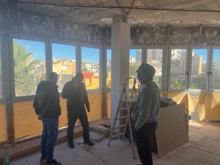 28 Ventanas de aluminio en buen estado