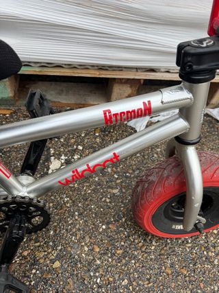 Mini BMX Wildcat Plata y Roja