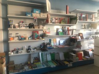 Estantería metálica blanca 245 cm alto 10,40 ancho