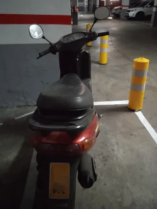 Piaggio Energy 49cc ciclomotor