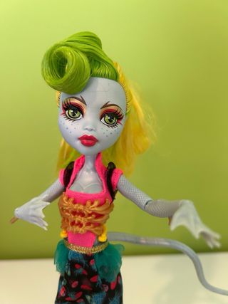 Monster High Lagoonafire Muñeca
