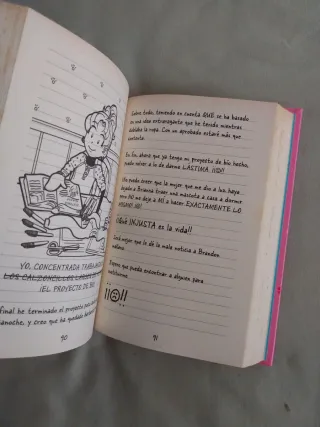 Diario de Nikki 10 - Una cuidadora de perros co...