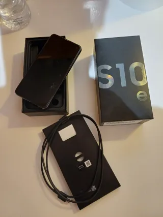 Samsung Galaxy S10e Negro