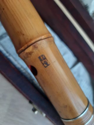 Shakuhachi japonesa en Re (D) con estuche