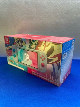 NINTENDO SWITCH LITE POKEMON ZACIAN & ZAMAZENTA