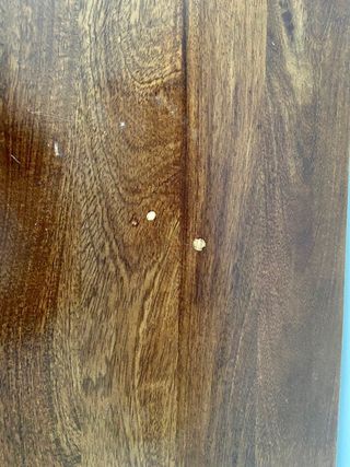 Aparador de madera y metal