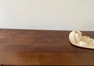 Aparador de madera y metal