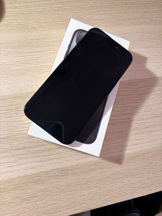 iPhone 15 Pro Negro