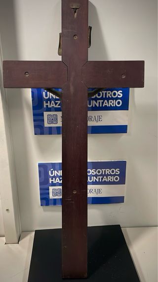 Gran Crucifijo Bronce y Madera antiguo.