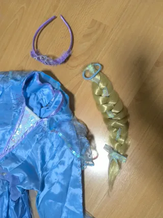 Lote 3 disfraces de princesas en perfecto estado