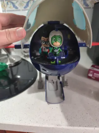 Nave PJ Masks con figuras