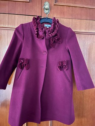 Abrigo niña borgoña terciopelo