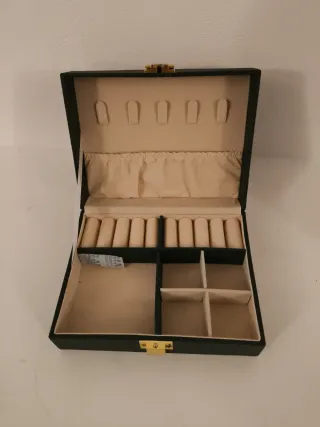 Portagioie verde con interno beige