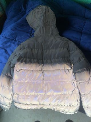 Chaqueta ellesse acolchada gris y negra