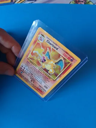 Carta Pokémon Charizard Holografico Base Set