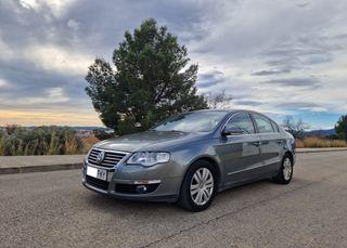 Volkswagen Passat – 2.0 TDI 140 CV