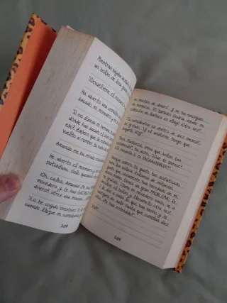 Diario de Nikki 9 - Una reina del drama con muc...