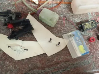 Lote repuestos helicóptero tractor 30