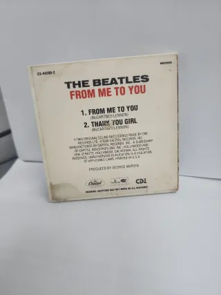 The Beatles 2 Mini CDs 7 cms diámetro carton