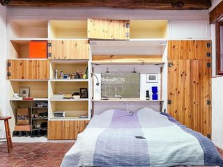 Piso en venta en El Raval en Barcelona