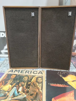 Altavoces Wharfedale Linton 2