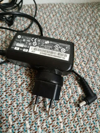 Cargador Acer modelo ADP-40TH A / N17908 V85