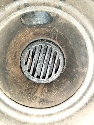 Estufa de leña metal negra