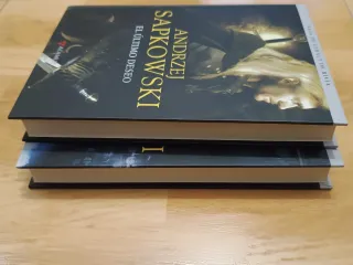 2 libros The Witcher