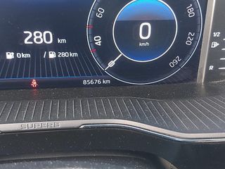 Skoda Superb Style 1.4 TSI iV P-HEV DSG 218CV