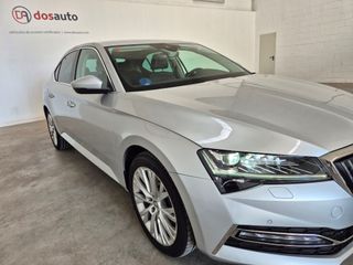 Skoda Superb Style 1.4 TSI iV P-HEV DSG 218CV