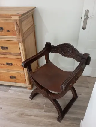 Cómoda antigua restaurada  comienzo del XX