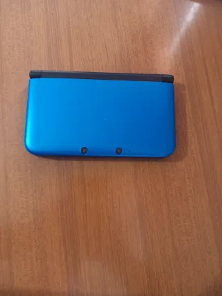 Nintendo 3DS XL + Juegos + Cargador