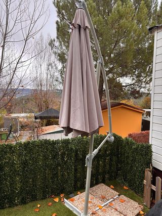 Parasol voladizo 3x3 inclinable